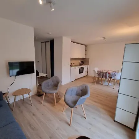 L ' Encre Ii Apartment